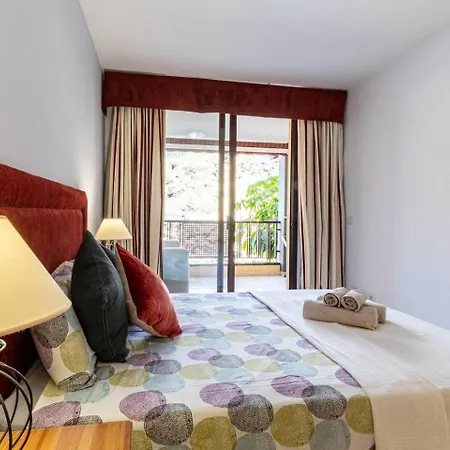 Apartment Peaceful One Bedroom