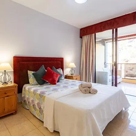 Apartment Peaceful One Bedroom *