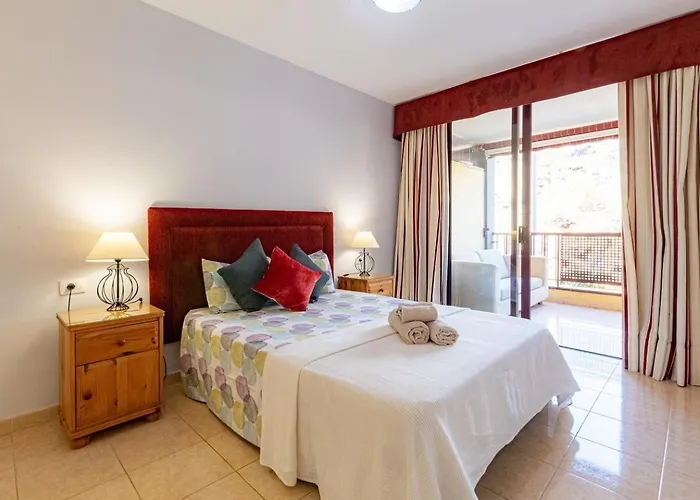 Apartment Peaceful One Bedroom *