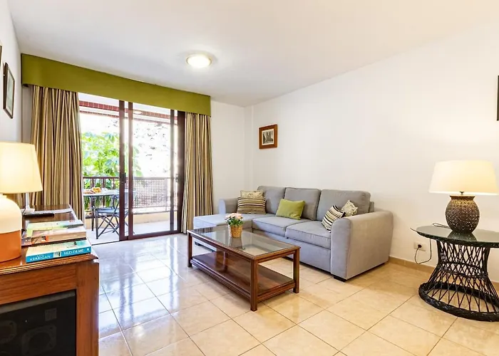 Peaceful One Bedroom *