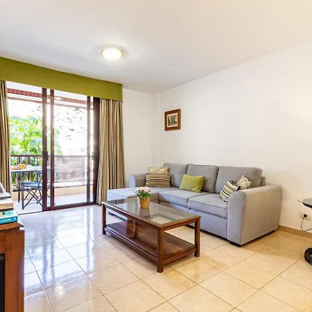 Peaceful One Bedroom *